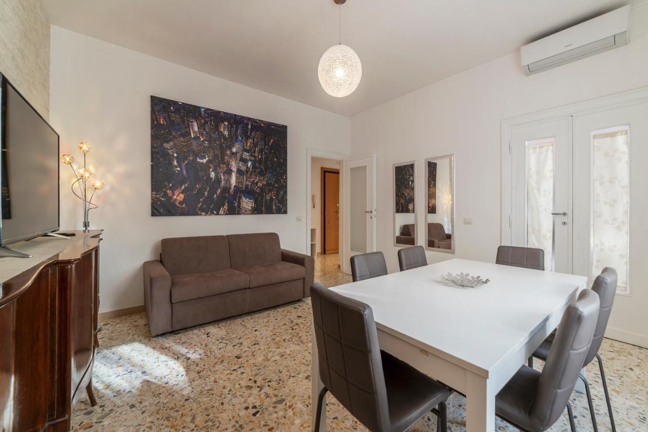 Musei Vaticani & Cipro Mm Apartment Рим Екстериор снимка